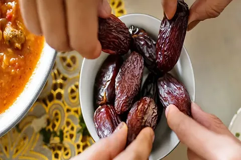 تصویر 5 از قیمت خرید خرما پیارم خاصویی با فروش عمده
